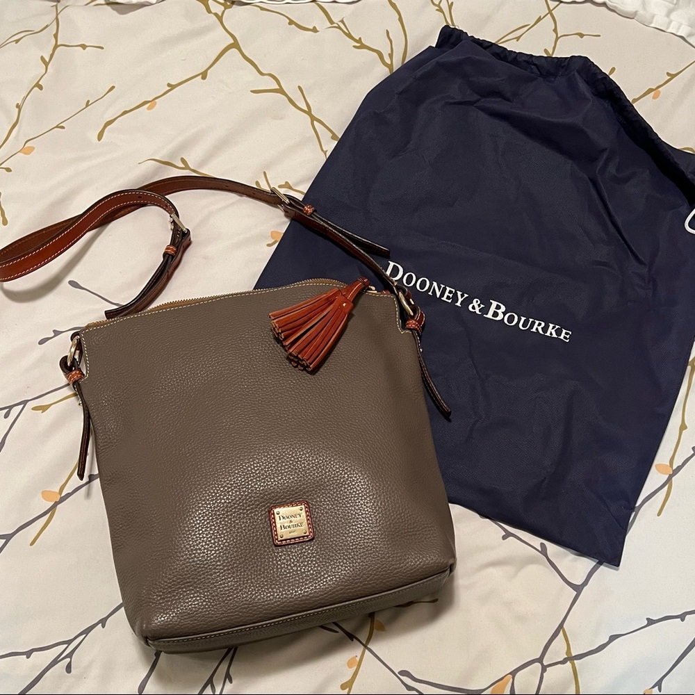 DOONEY BOURKE Dixon Elephant Gray Pebble Leather Large Crossbody Bag